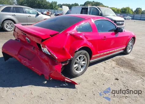 2005 Ford Mustang V6 Deluxe/V6 Premium из США, поврежденный, VIN 1ZVFT80N855150070